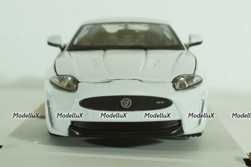 Jaguar XKR-S 2011, white, BU21063W, Burago 1:24
