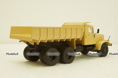Краз-256Б1 самосвал, песочный, АвтоИстория 1:43