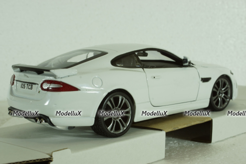 Jaguar XKR-S 2011, white, BU21063W, Burago 1:24