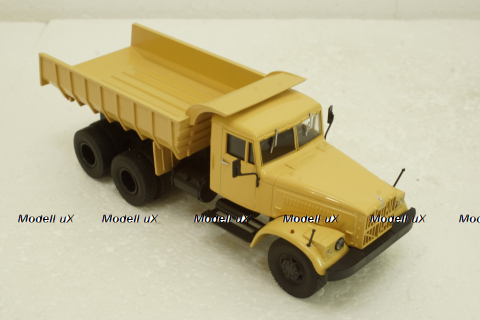 Краз-256Б1 самосвал, песочный, АвтоИстория 1:43