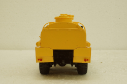 АЦ-8,5(255Б) Краз-255 Аєрофлот, бензовоз , АвтоИстория 1:43