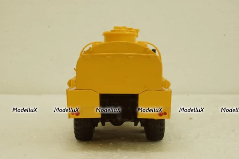 АЦ-8,5(255Б) Краз-255 Аєрофлот, бензовоз , АвтоИстория 1:43
