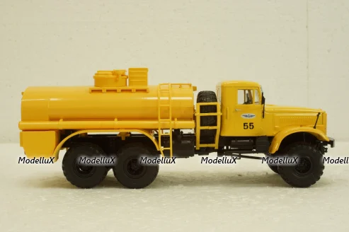 АЦ-8,5(255Б) Краз-255 Аєрофлот, бензовоз , АвтоИстория 1:43