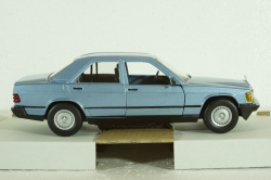 Mercedes 190E W201, 1984, blue, BU21103BL, Burago 1:24