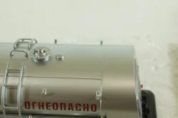 ТЗ-200 на шасси Маз-200, голубой/серебристый, SSM1084, SSM 1:43
