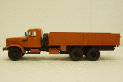 Краз-257Б1 бортовой, оранжевый, АвтоИстория 1:43