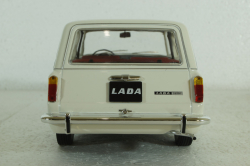 ВАЗ 2102 Жигули LADA 1970, T9-1800232, Triple9 1:18