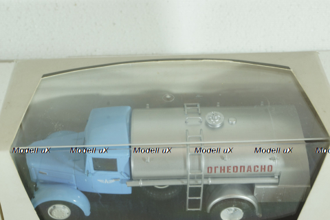 ТЗ-200 на шасси Маз-200, голубой/серебристый, SSM1084, SSM 1:43