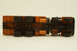 Краз-257Б1 бортовой, оранжевый, АвтоИстория 1:43