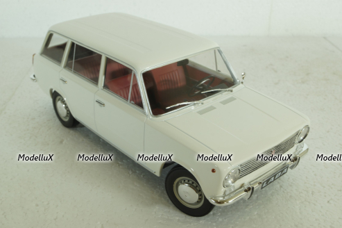 ВАЗ 2102 Жигули LADA 1970, T9-1800232, Triple9 1:18