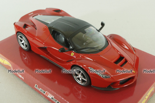LaFerrari red Mattel, BLY61, Hot Wheels 1:24