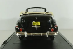 Cadillac V-16 Presidential Limousine 1938, black, 24028, Signature Models 1:24