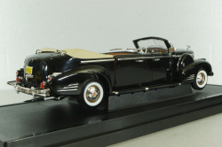 Cadillac V-16 Presidential Limousine 1938, black, 24028, Signature Models 1:24