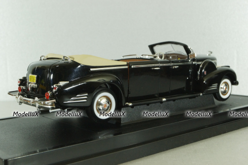 Cadillac V-16 Presidential Limousine 1938, black, 24028, Signature Models 1:24