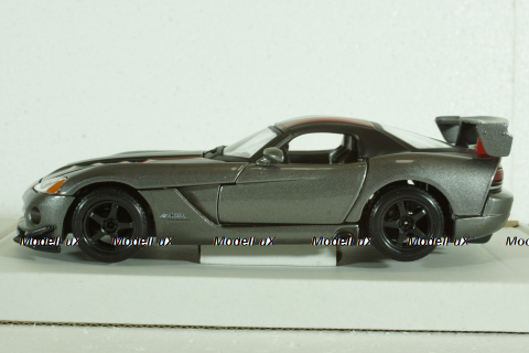 DODGE VIPER SRT-10 COUPE 2003 WITH RED LINE - GREY, BU22114GRY, Burago 1:24