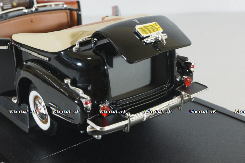 Cadillac V-16 Presidential Limousine 1938, black, 24028, Signature Models 1:24