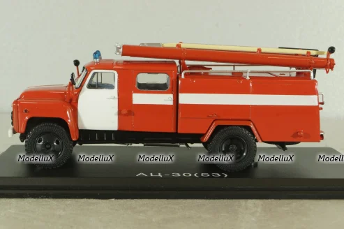 АЦ-30(53) пожарная автоцистерна на шасси Газ-53, красный с бел. полосами, SSM1266, SSM 1:43