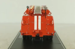 АЦ-30(53) пожарная автоцистерна на шасси Газ-53, красный с бел. полосами, SSM1266, SSM 1:43