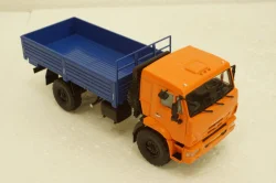 Камаз-43502 бортовой, рыжий, АвтоИстория 1:43