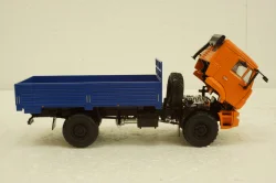 Камаз-43502 бортовой, рыжий, АвтоИстория 1:43