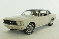 Ford Mustang Coupe, Greenlight 1:18