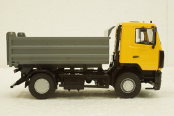 Маз-5550 самосвал, желтый/серый, АвтоИстория 1:43