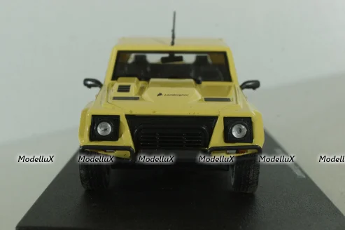 Lamborghini LM002 1986, beige, Altaya 1:43 Уценка! 