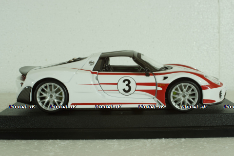 Porsche 918 Spider Salzburg Racing Design N 3 WEISSACHPACKAGE 2013, WHITE BLACK RED, BU28009, Burago 1:24