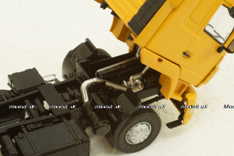 Маз-5440 тягач желтый, АвтоИстория 1:43