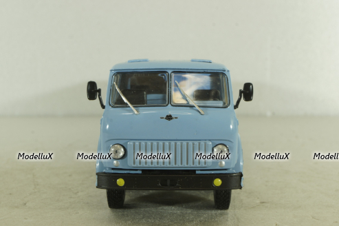 Маз-520, 3-х осный с полуприцепом Маз-5205 синий, Н859 Наш Автопром 1:43