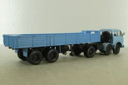 Маз-520, 3-х осный с полуприцепом Маз-5205 синий, Н859 Наш Автопром 1:43