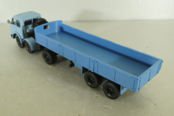 Маз-520, 3-х осный с полуприцепом Маз-5205 синий, Н859 Наш Автопром 1:43