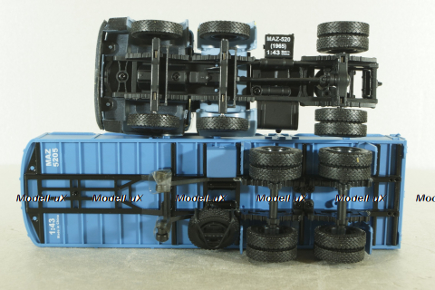 Маз-520, 3-х осный с полуприцепом Маз-5205 синий, Н859 Наш Автопром 1:43