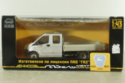 Газель Next A22 R33 двойная кабина, бортовой станд. кузов, серебристый, Н563, Наш Автопром 1:43