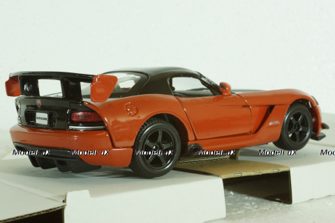 Dodge Viper SRT 10 Coupe 2003 Dark Orange Black, BU22114OR, Burago 1:24