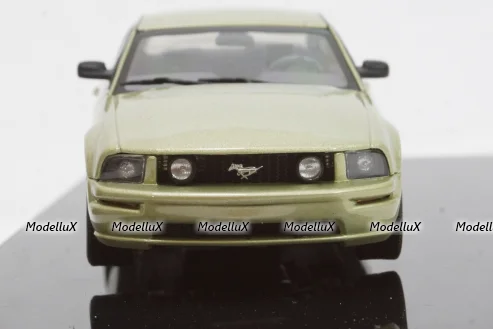 Ford Mustang GT 2005 light green, 52761, AutoArt 1:43