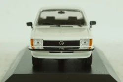 Opel Kadett C Caravan L, 1978, white, 940048111, Maxichamps 1:43