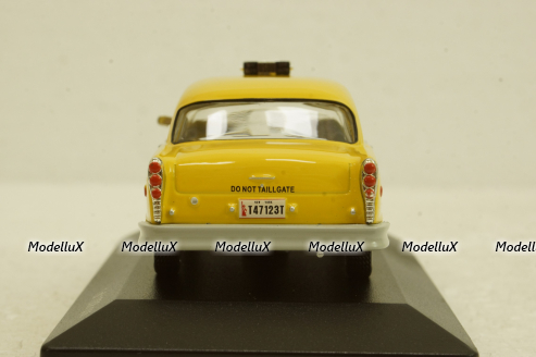 Checker Taxi yellow cab 1980, WhiteBox 1:43