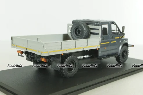 Газон NEXT C42А31 бортовой с тентом серый/бежевый Н235, Наш Автопром 1:43