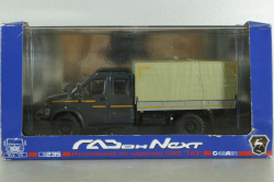 Газон NEXT C42А31 бортовой с тентом серый/бежевый Н235, Наш Автопром 1:43 Уценка!