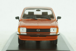 Opel Kadett C Caravan L (1978) red, 940048110,Maxichamps 1:43