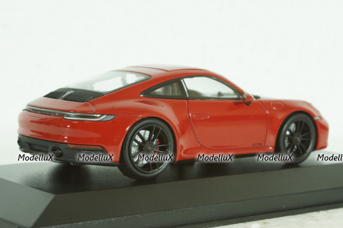 Porsche 911 (992) Сarrera  4 GTS 2019 Red, 410063000, Minichamps 1:43