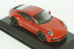 Porsche 911 (992) Сarrera  4 GTS 2019 Red, 410063000, Minichamps 1:43