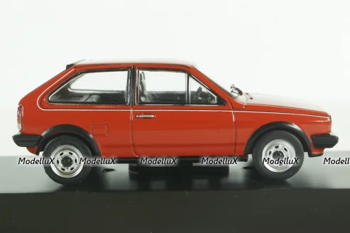 Volkswagen Polo II 86c Coupe GT (1986), IXO 1:43