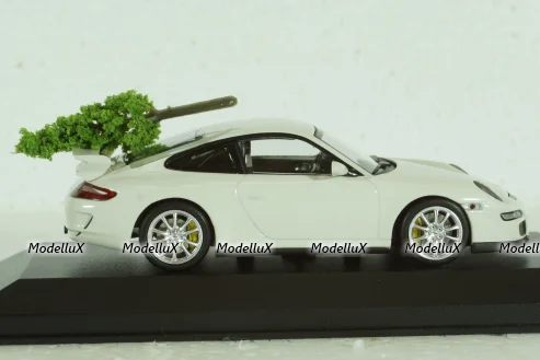 Porsche 911 GT3 (997), 2006, white, with Christmas Tree, 400065405, Minichamps 1:43