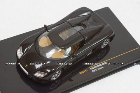 Koenigsegg CC8S 2002 black, MOC111, IXO 1:43