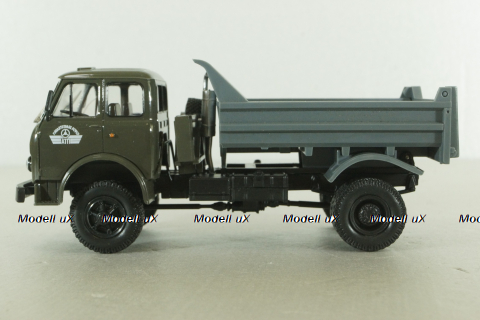 Маз-509Б самосвал, 1975г зел/сер, Н984, Наш Автопром 1:43