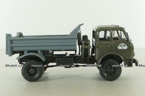 Маз-509Б самосвал, 1975г зел/сер, Н984, Наш Автопром 1:43