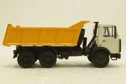 Маз-551603, самосвал, оранжевый, Н712, Наш Автопром 1:43