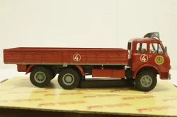 Маз-516, Leipziger Messe (из к/ф "Мировой парень")бортовой, Н765, Наш Автопром 1:43